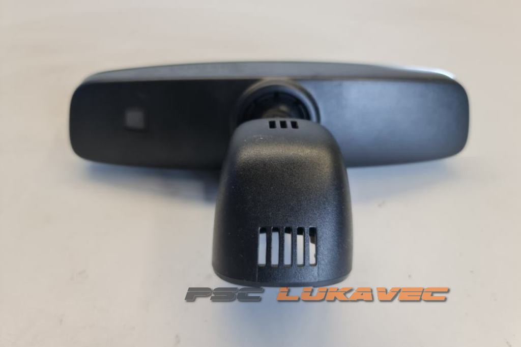 AUDI A4 UNUTARNJI RETROVIZOR 2019.