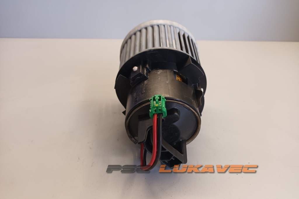 PEUGEOT 308 VENTILATOR KABINE T9 CE255002 1610497180