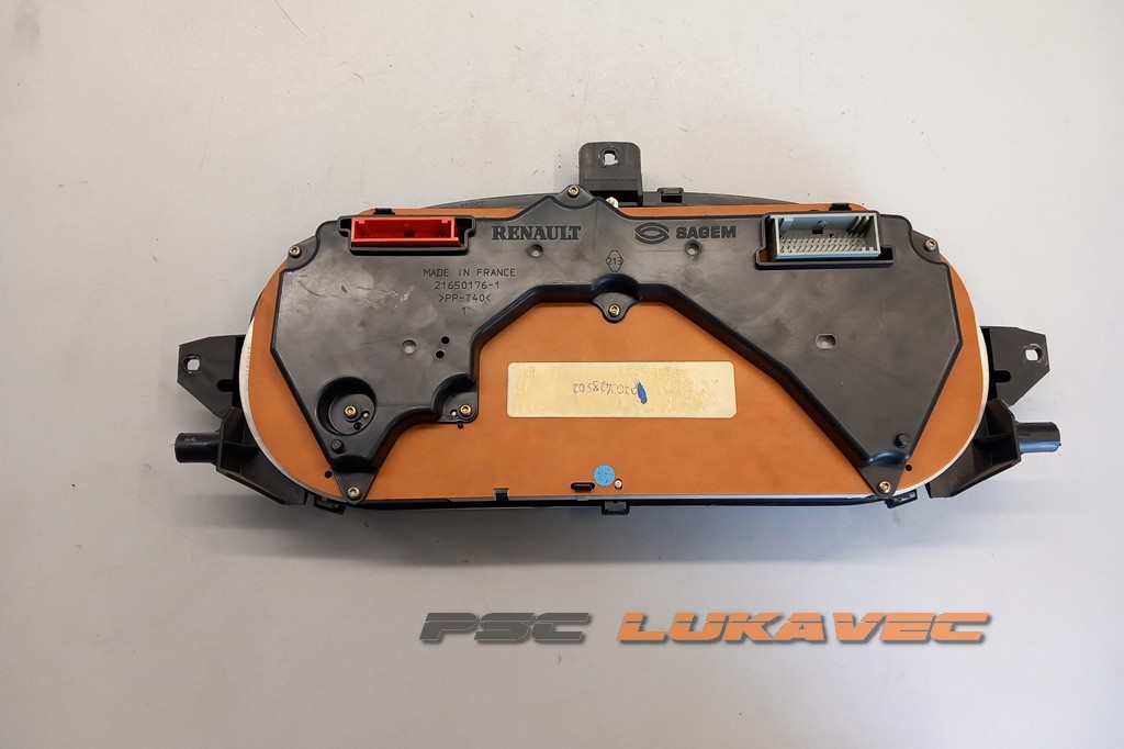 RENAULT CLIO 2 INSTRUMENT TABLA 7700428502 2002.
