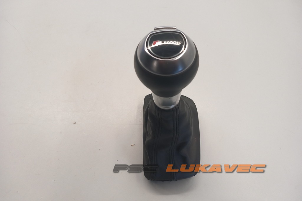 AUDI A1 RUČICA MJENJAČA S KOŽOM 8X1713139D