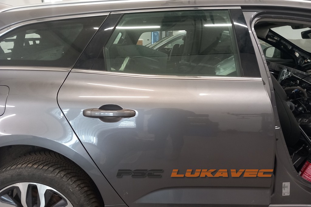 RENAULT TALISMAN VRATA ZADNJA DESNA 2017.