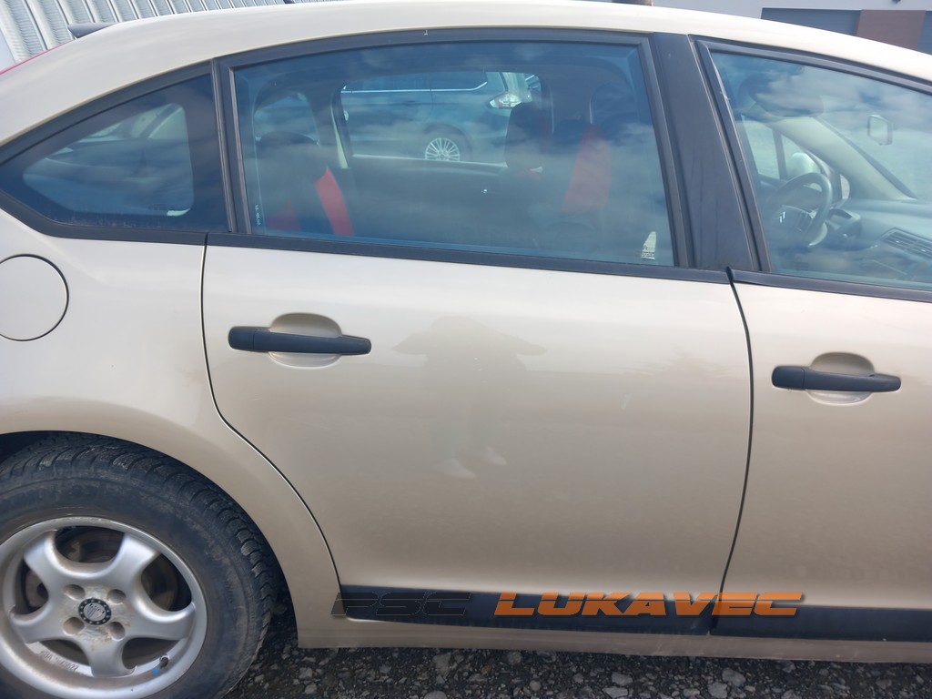CITROEN C4 VRATA ZADNJA DESNA 2008.