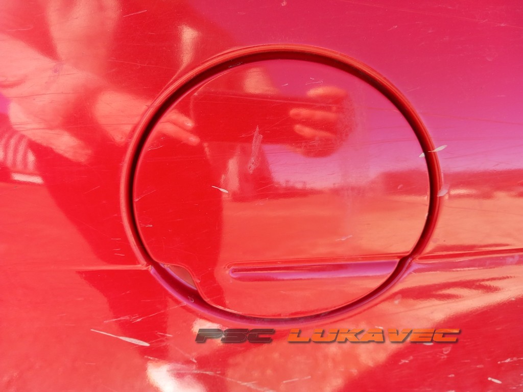 RENAULT MEGANE POKLOPAC REZERVARA 2000.