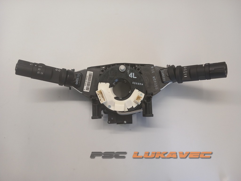 NISSAN QASHQAI ZAVOJNICA VOLANA 47945JD00A