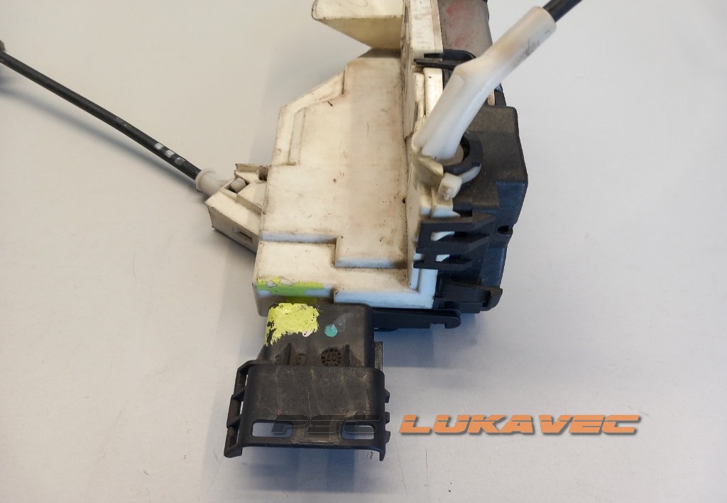 PEUGEOT 308 BRAVA VRATA PREDNJA LIJEVA 9800616680 2007-2009.