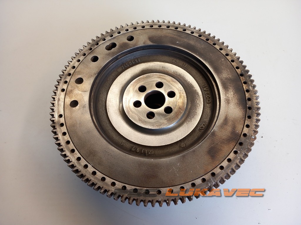 PEUGEOT BOXER 2.8 HDI ZAMAŠNJAK SET KVAČILA LAMELA 7450498 2002-2006.