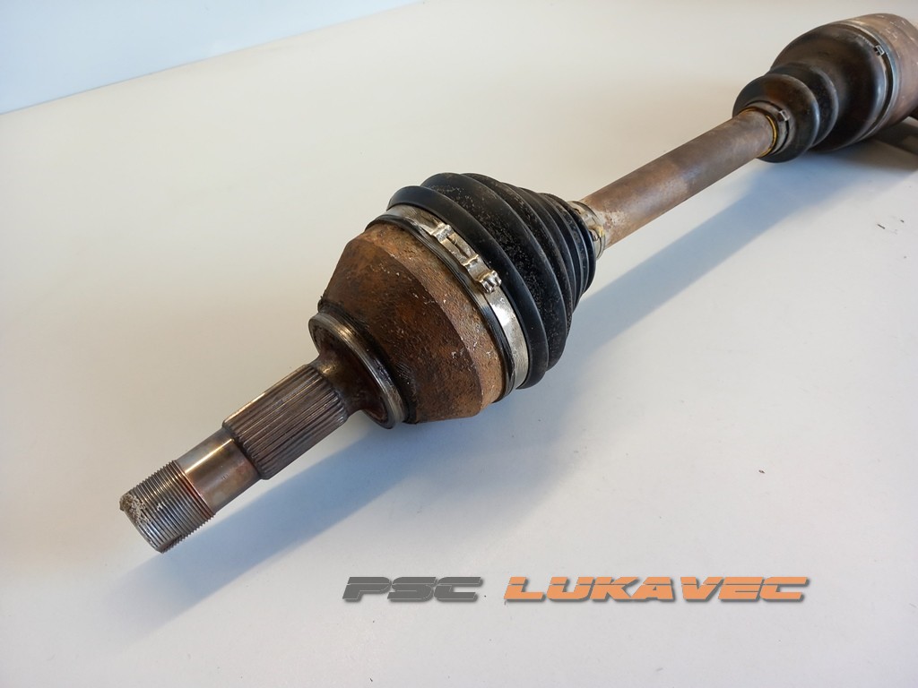 PEUGEOT BOXER 2.8 HDI POLUOSOVINA DESNA 2002-2006.