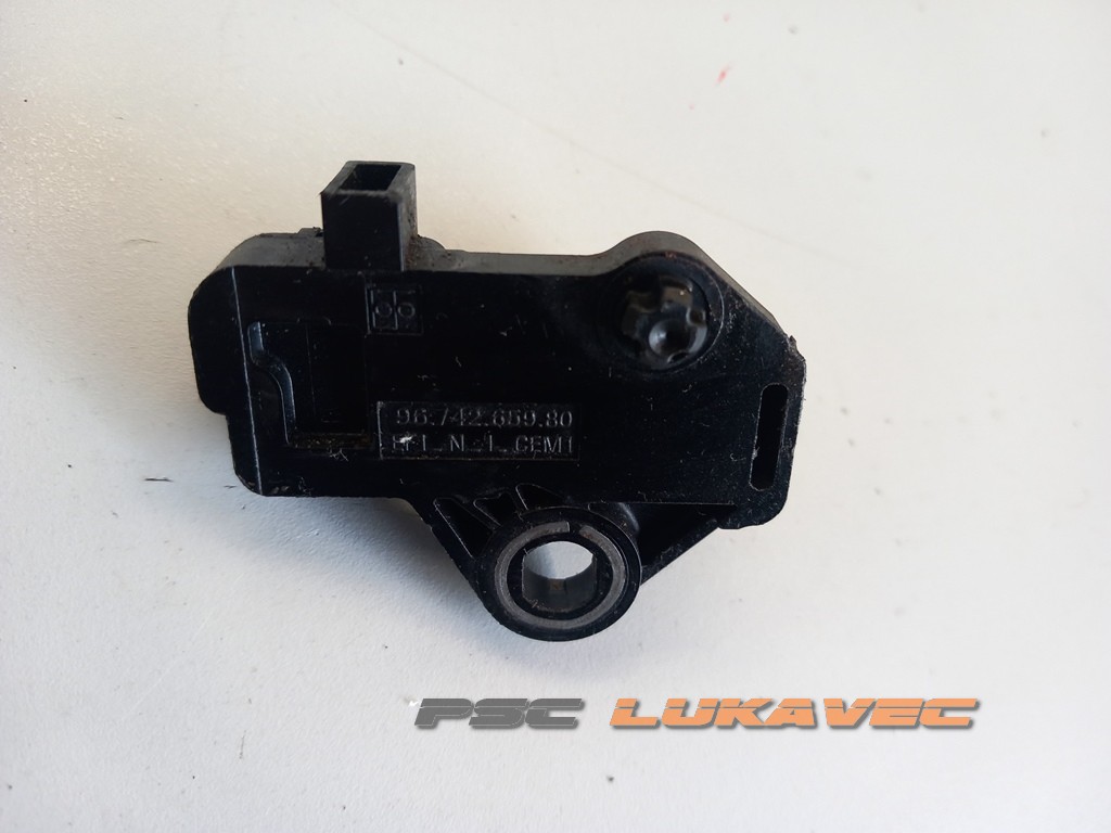 PEUGEOT 308 II 2.0 BlueHDI SENZOR RADILICE 9674265980