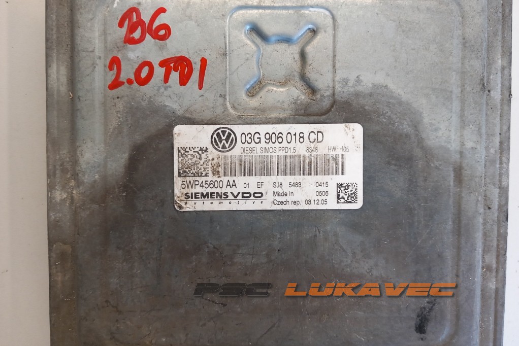 VW PASSAT B6 2.0 TDI KOMPJUTER MOTORA 03G906018CD 5WP45600AA 2005.