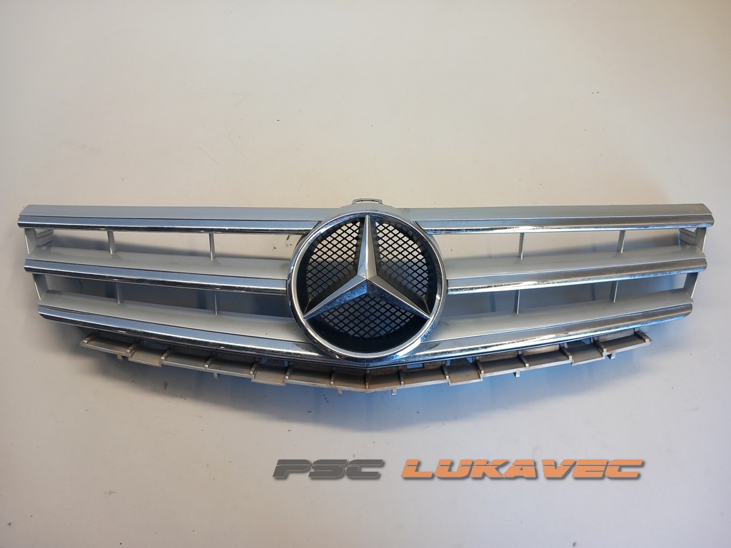 MERCEDES A KLASA PREDNJA MASKA W169 1698881360