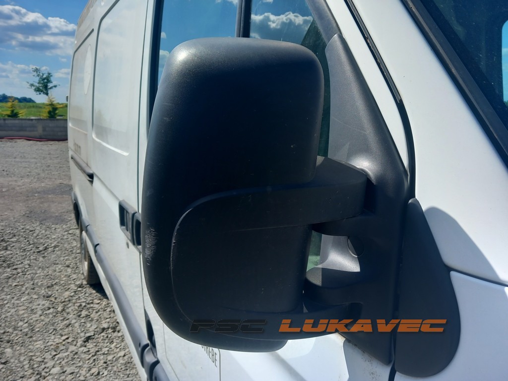RENAULT MASTER 2 RETROVIZOR DESNI 2005.