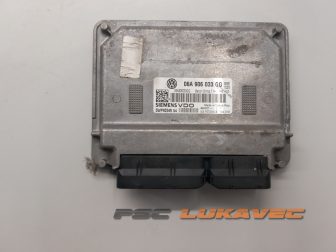 KOMPJUTER MOTORA 06A906033GG VW GOLF 5 2006.