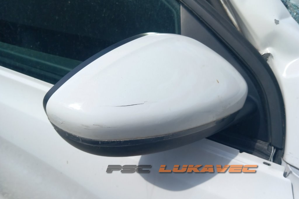 PEUGEOT 308 II RETROVIZOR DESNI 2018.