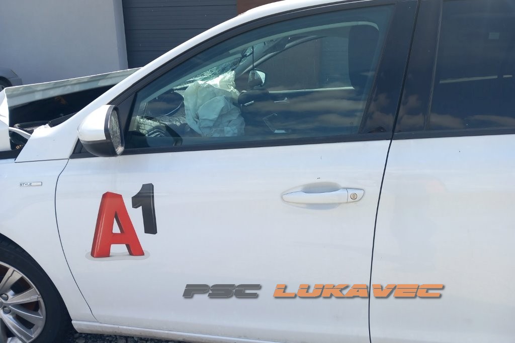 PEUGEOT 308 VRATA PREDNJA LIJEVA 2018.