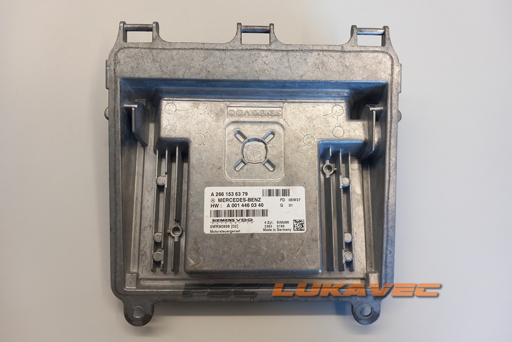 MERCEDES A KLASA W169 KOMPJUTER MOTORA A2661536379