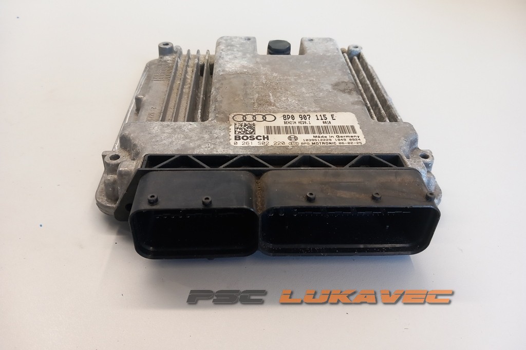 AUDI A3 KOMPJUTER MOTORA 2.0 TFSI 8P0907115E