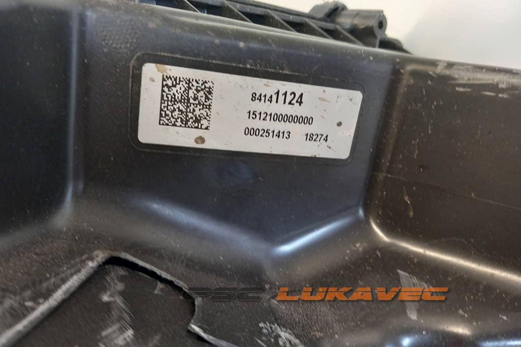 OPEL INSIGNIA B KUĆIŠTE ZRAČNOG FILTERA 2.0 CDTI 84141124