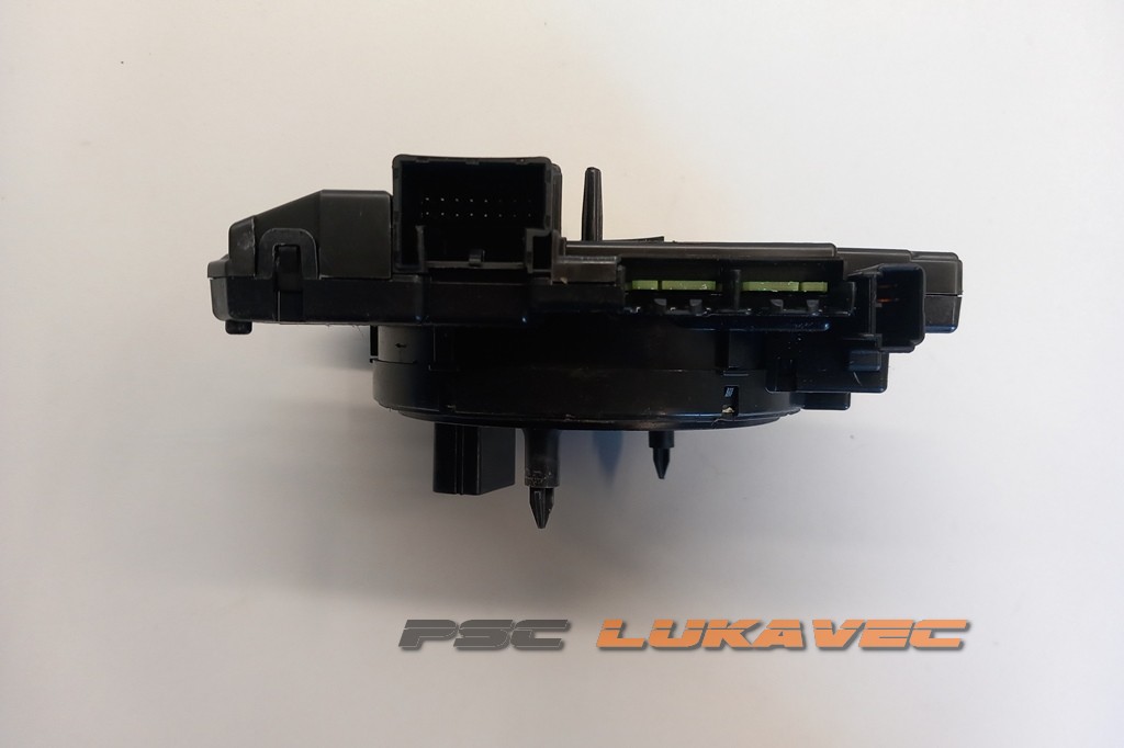 AUDI A1 ZAVOJNICA VOLANA 5K0953569AL