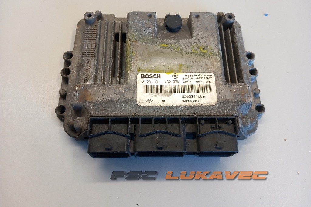 RENAULT MASTER 2 KOMPJUTER MOTORA 2.5 DCI 8200311550 0281011432