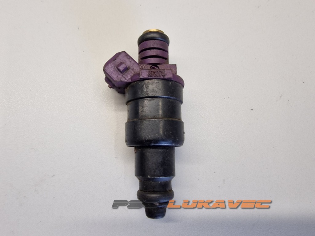 RENAULT CLIO 2 INJEKTOR 1.2 8v 8200873774