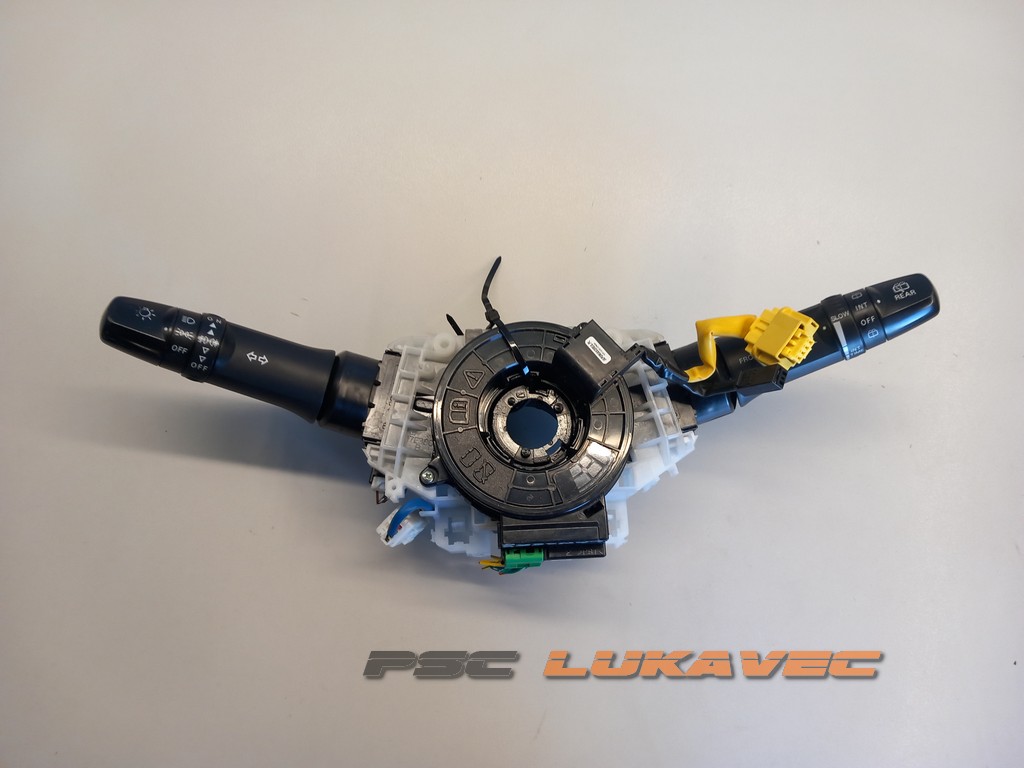 MITSUBISHI OUTLANDER ZAVOJNICA VOLANA OUTLANDER SENZOR KUTA 8600A098