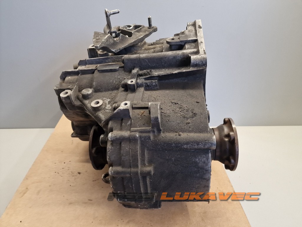 VW GOLF 5 MJENJAČ 2.0 TDI JLU 2003 - 2009