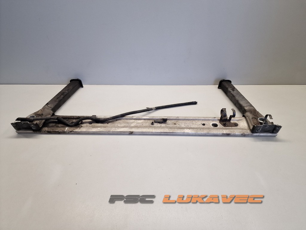 RENAULT MEGANE 3 PREDNJI DIO MOSTA