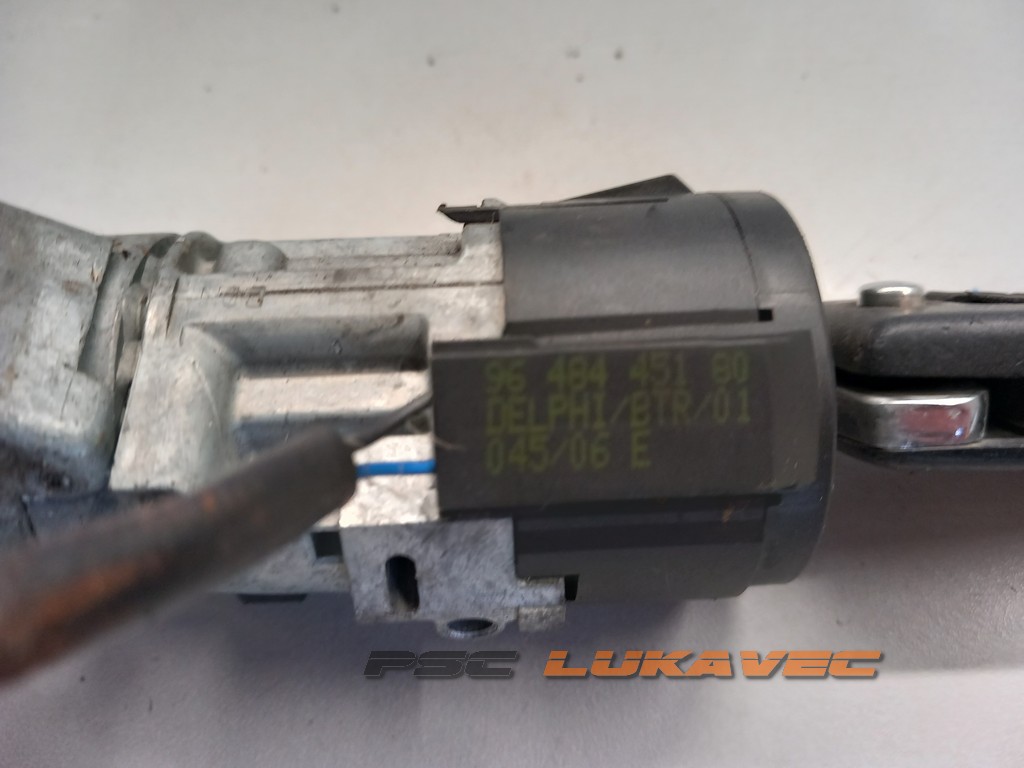 PEUGEOT 407 KONTAKT BRAVA N0502455