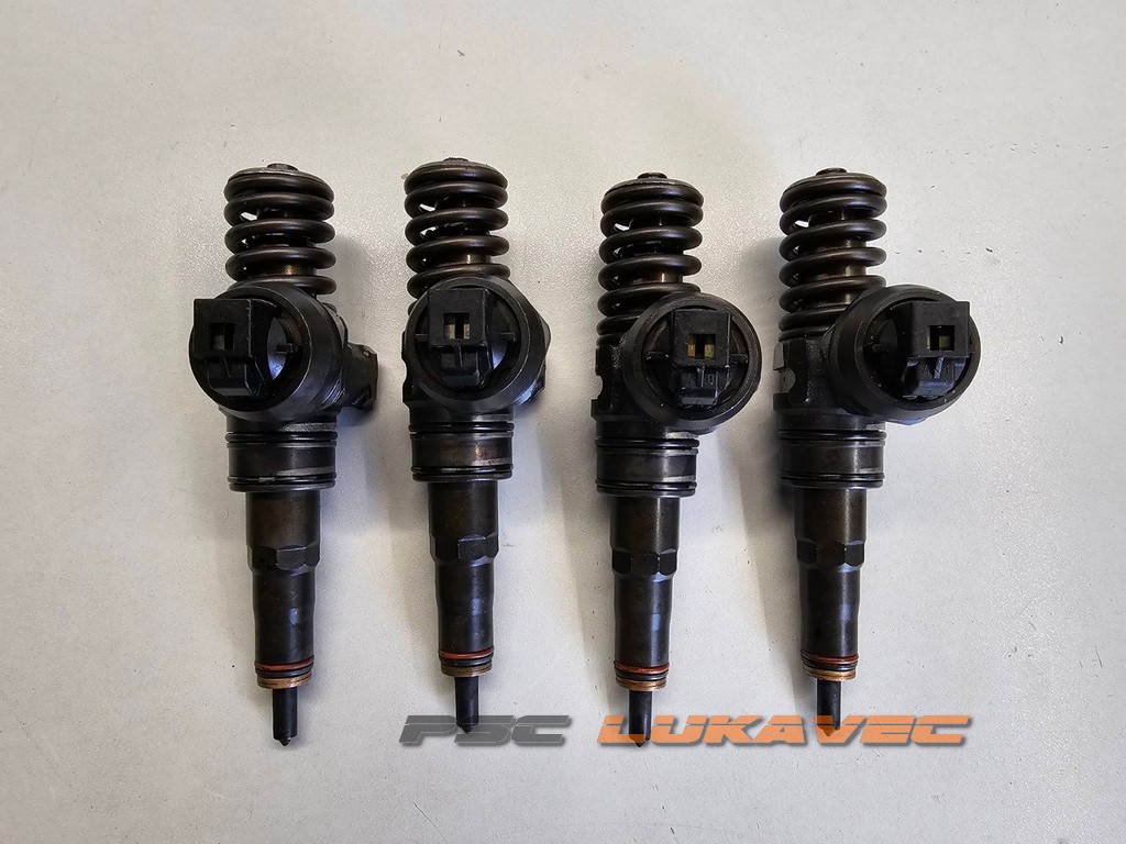 VW GOLF 4 DIZNE GOLF 4 INJEKTORI 1.9 TDI 038130073AJ