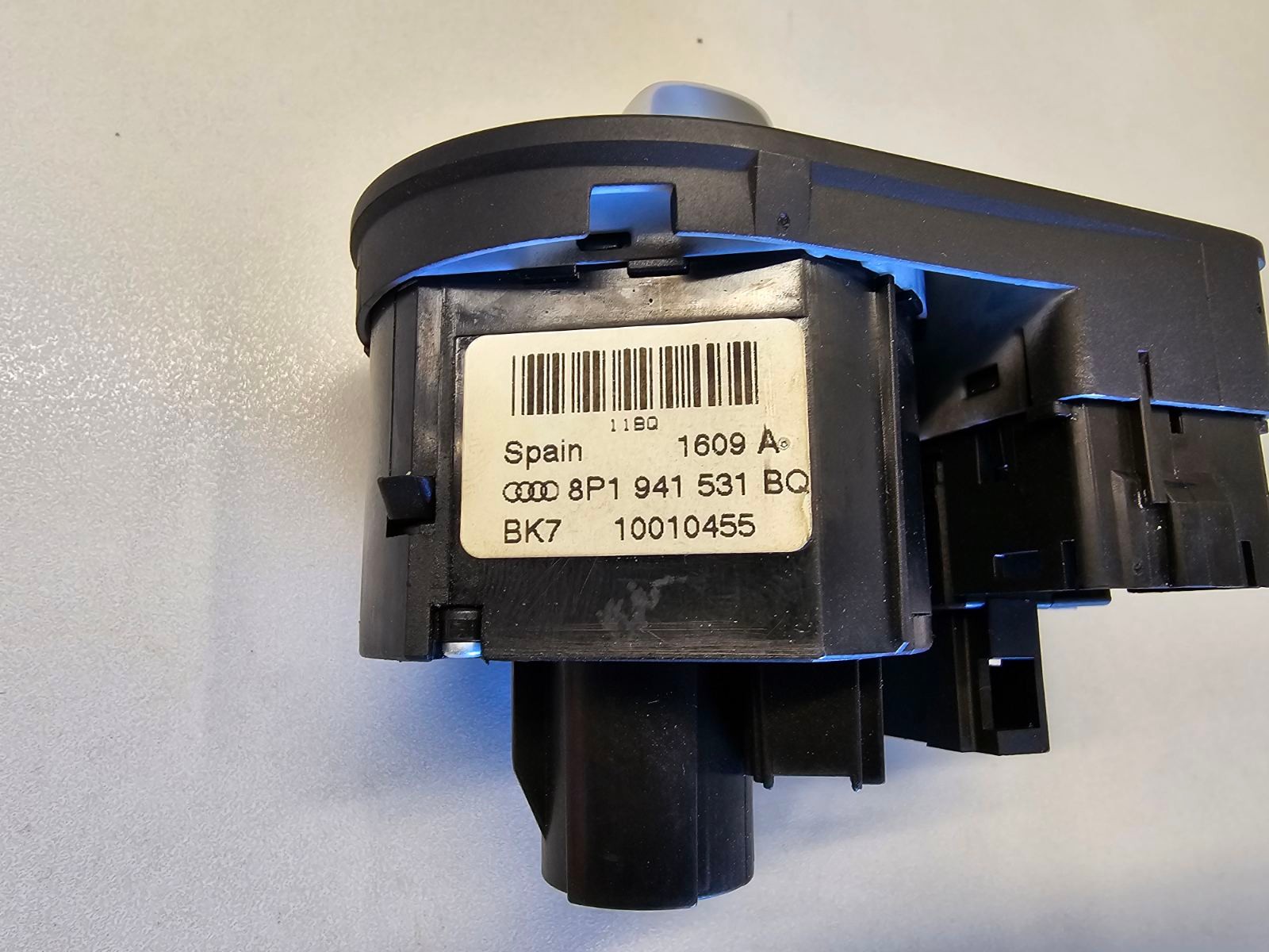 AUDI A3 8P PREKIDAČ SVJETLA 8P1941531BQ