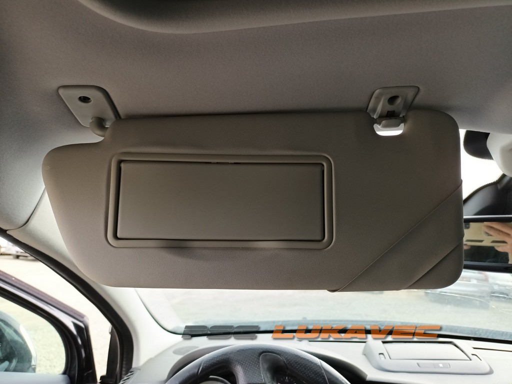 PEUGEOT 3008 SJENILO LIJEVO 3008 SUNCOBRAN VOZAČA