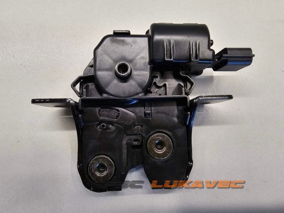 RENAULT MEGANE 3 KARAVAN BRAVA GEPEKA 905039428R