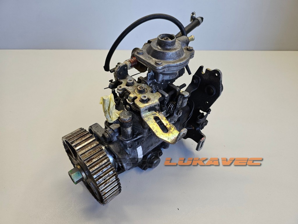 PEUGEOT BOXER PUMPA GORIVA 2.5 TDI 0460414140