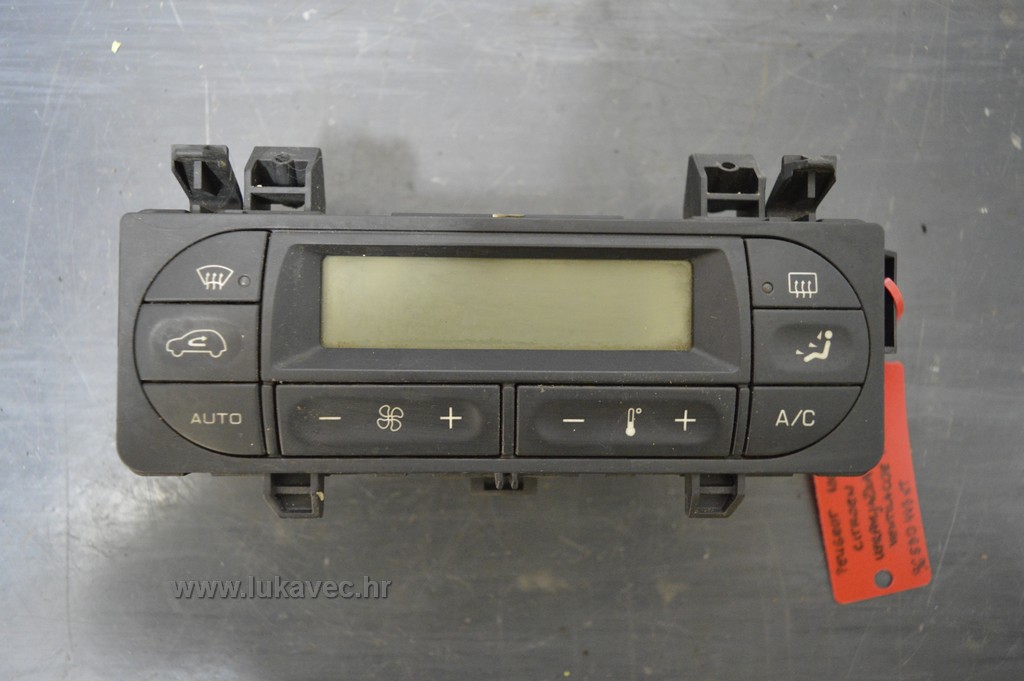 PEUGEOT 1007 PREKIDAČI VENTILACIJE I KLIME 96530443XT 2005.