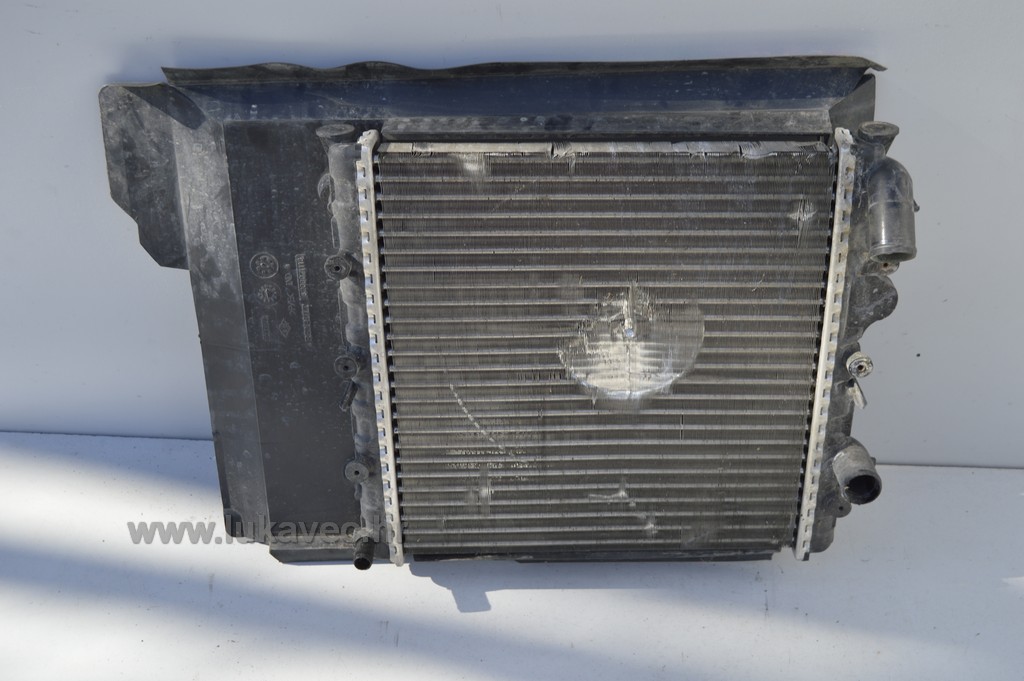 RENAULT CLIO 2 HLADNJAK VODE 1.2 8v 7700430647