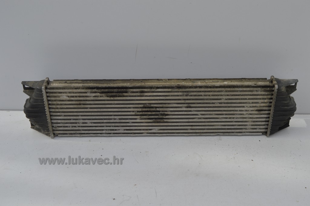 RENAULT MASTER HLADNJAK ZRAKA INTERKULER 2.5 DCI VALEO 867658F 2001.
