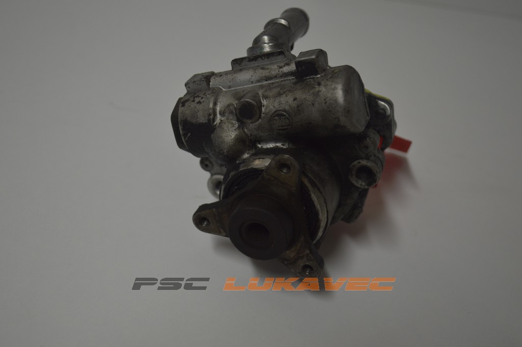 RENAULT MASTER SERVO PUMPA 2.5 DCI 8200193992 2009.