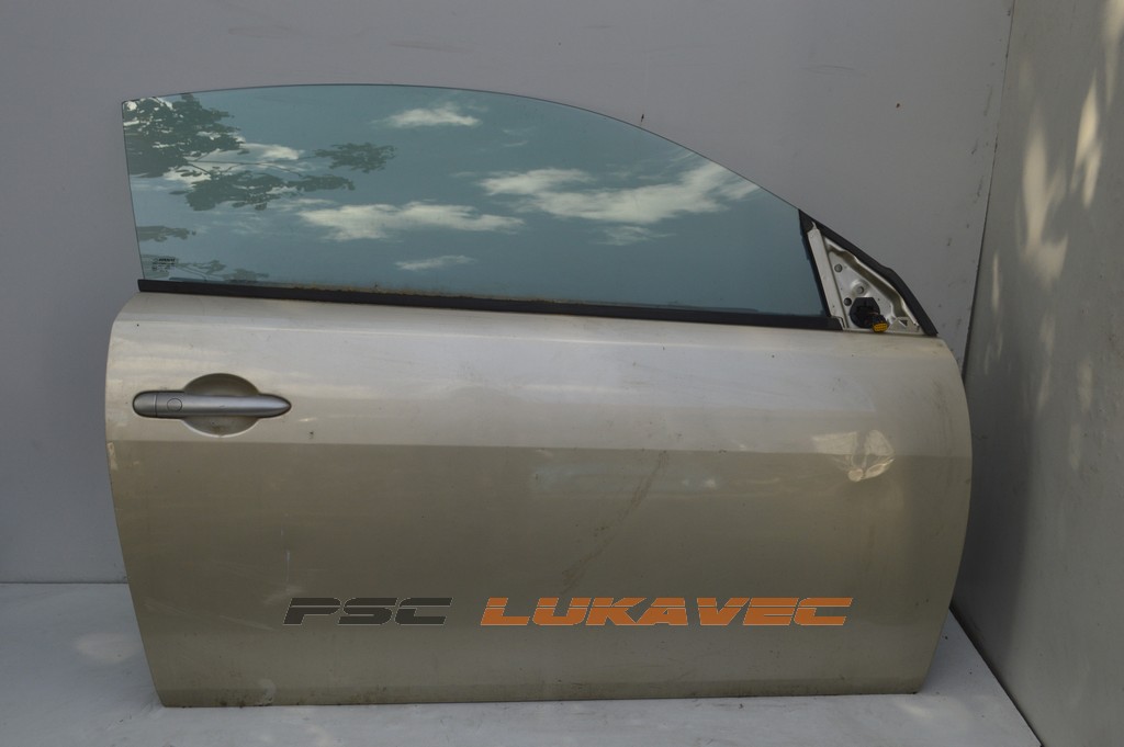 RENAULT MEGANE CC VRATA DESNA 2005.