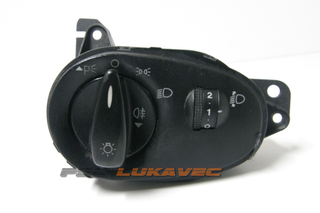 FORD FOCUS PREKIDAČ SVJETALA 98AG13A024CH 2001.