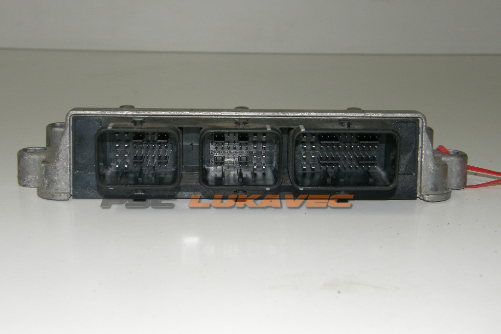 PEUGEOT 206+  KOMPJUTER MOTORA 9655883280 J34PAAE
