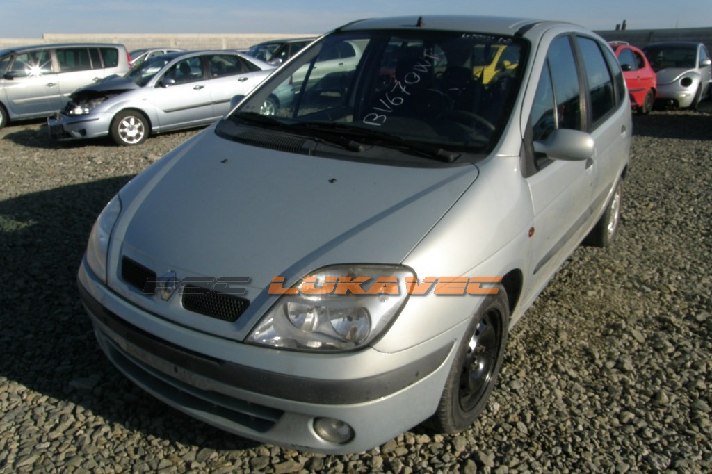RENAULT SCENIC DIJELOVI SCENIC KARAMBOLIRAN 1.9 DCI 2002.