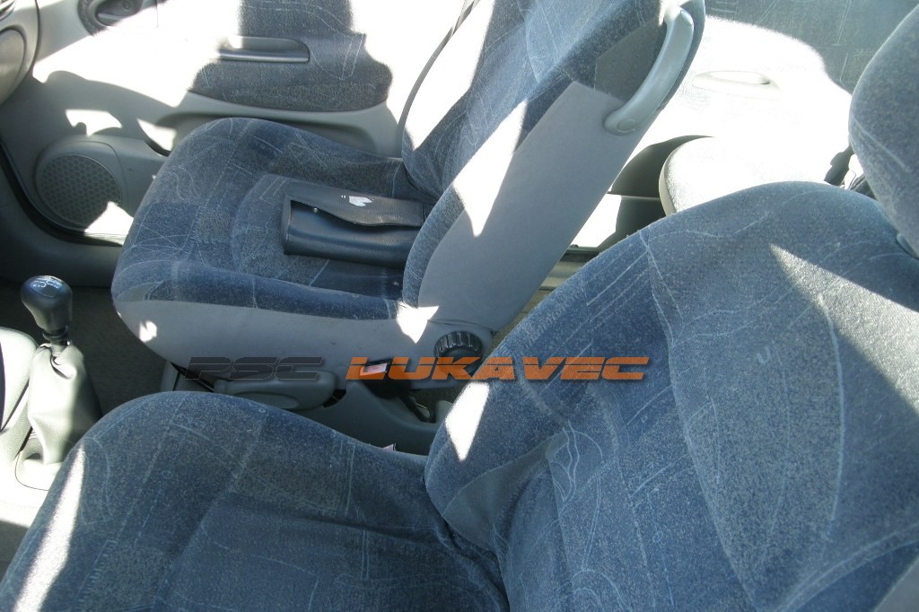 RENAULT SCENIC 1 SJEDALA SICEVI UNUTRAŠNJOST 2001.