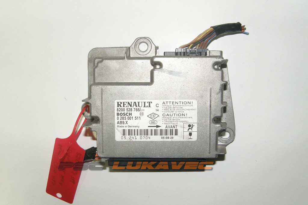 RENAULT CLIO MK3 CENTRALA ZRAČNOG JASTUKA 8200528766 2007.