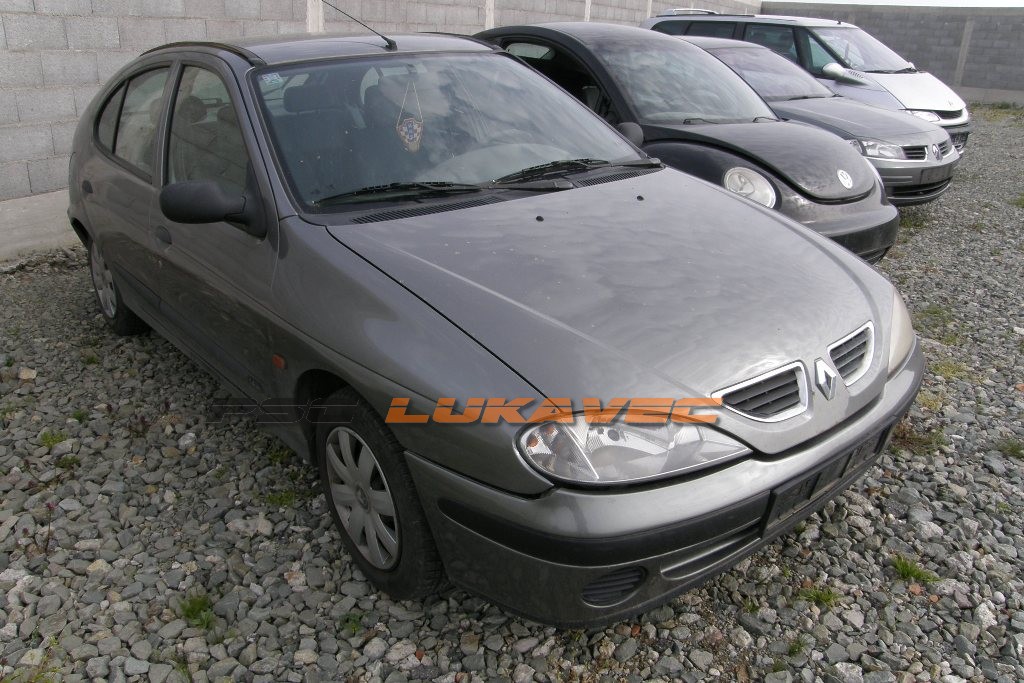 RENAULT MEGANE DIJELOVI 1.4 16v 2002.