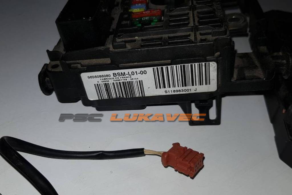 PEUGEOT 407 ELEKTRONIKA MOTORA 2.0 HDI SID803 2005.