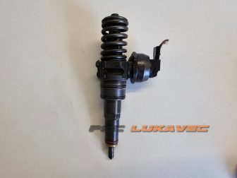VW GOLF 5 DIZNA 2.0 TDI 038130073BQ