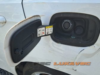 FORD S-MAX POKLOPAC REZERVARA 2021.