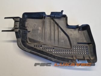 RENAULT LAGUNA 2 POKLOPAC AKUMULATORA 8200023140 2001.