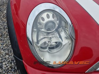 MINI COOPER R52 FAR DESNI 2005.