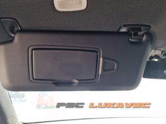MERCEDES CLA SJENILO LIJEVO CLA SUNCOBRAN 2020.